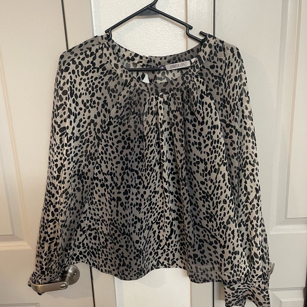 Jennifer Lopez blouse